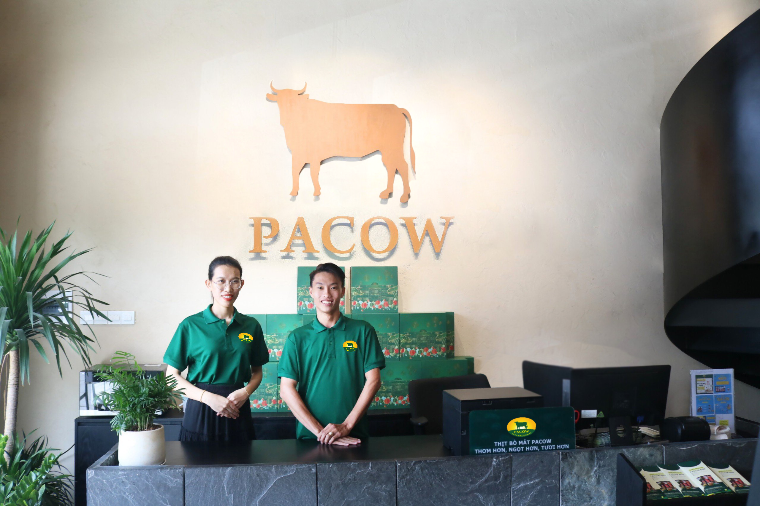 Cửa hàng của Pacow